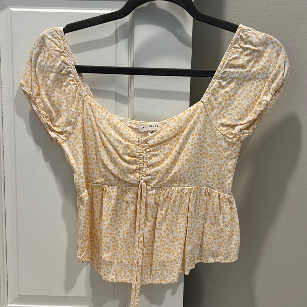 Pac sun top white with yellow flowers